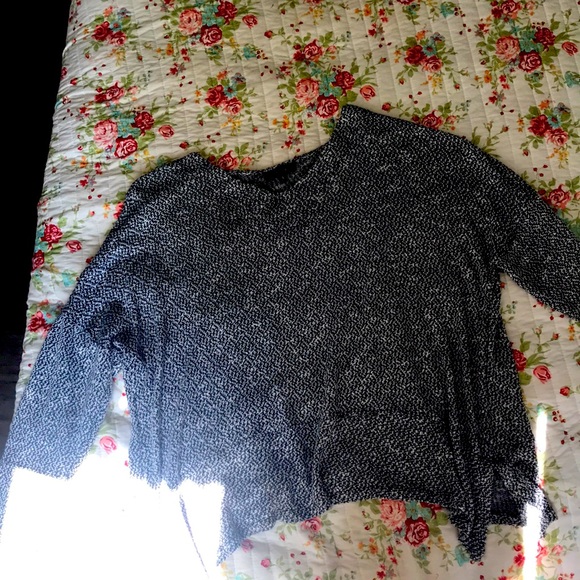 *shirt* - Picture 1 of 3